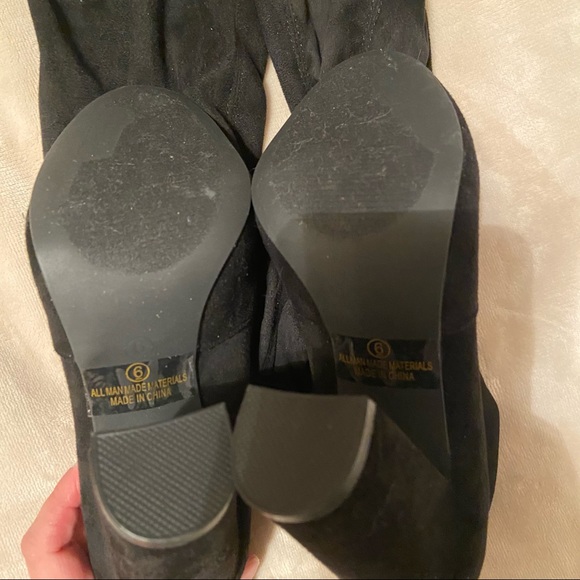 Fashion Nova knee high suede zip up boots - Picture 4 of 4